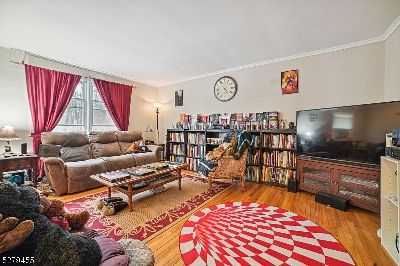 1st image of 349 Bloomfield Ave #55