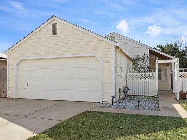 290 Odessa Way, Oakdale, CA 95361