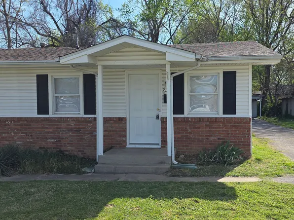 826-830 S Link Ave, Springfield, MO 65802