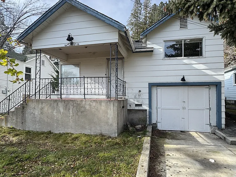 359 Oregon St — Photo 9