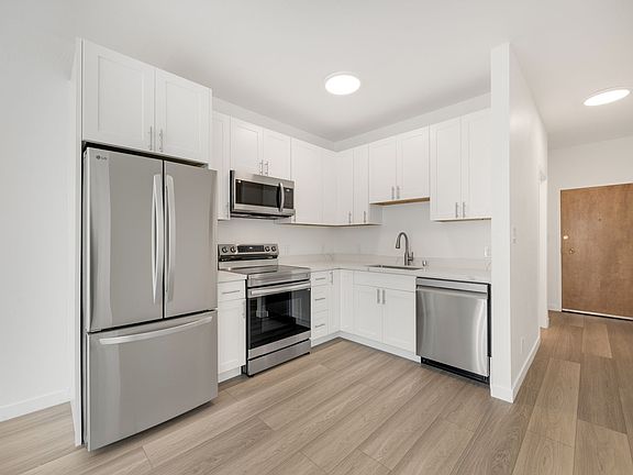 4th image of 1440 Jones St #1064R