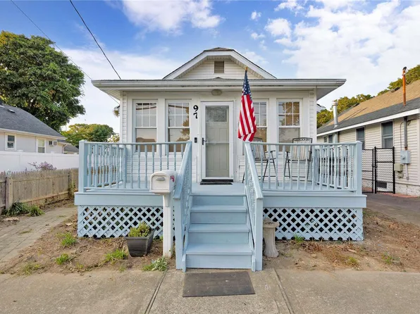 97 Muncy Avenue, West Babylon, NY 11704