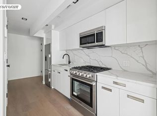 428 E 9th St #406, Brooklyn, NY 11218