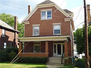 513 E Penn St photo 1