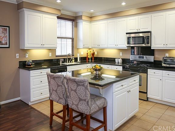 5th image of 3262 S Westmont Ln Unit 2