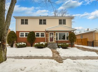 273 Maple Ave, South Chicago Heights, IL