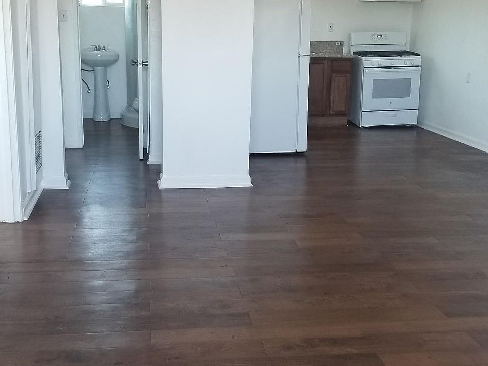 1st image of 863 E Imperial Hwy APT 2