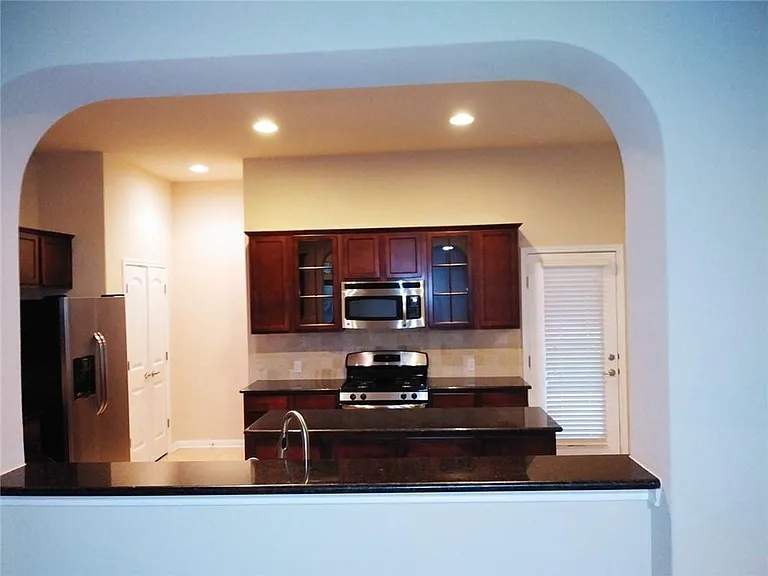 348 Stone View Trl — Photo 7