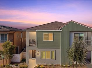 27250 Narrowleaf Willow Ln, Valencia, CA 91381