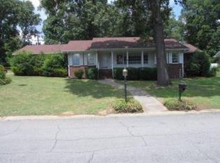 802 Milgray Ln, Bessemer, AL 35022