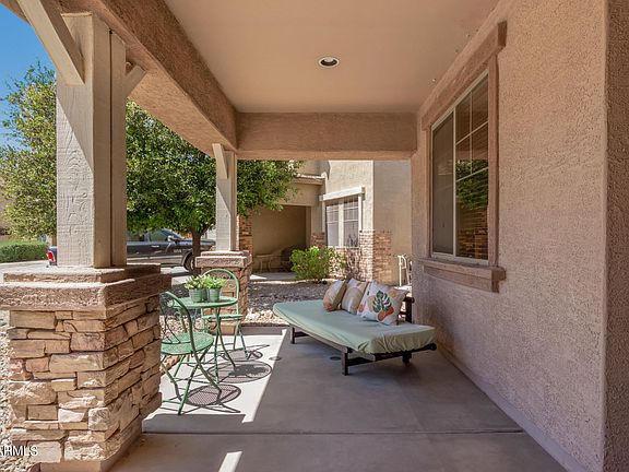 4th image of 43692 W Caven Dr