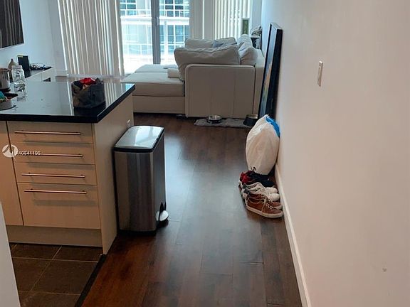 4th image of 1111 SW 1st Ave APT 3115-N
