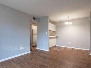 4032 Hunters Ridge Dr SW APT 3, Huntsville, AL 35802