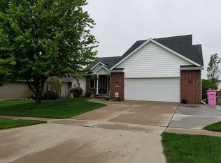 309 N 17th St, Indianola, IA 50125