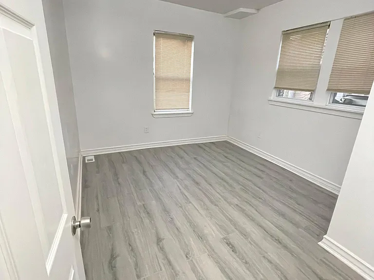 3842 N Park Ave #2 — Photo 7