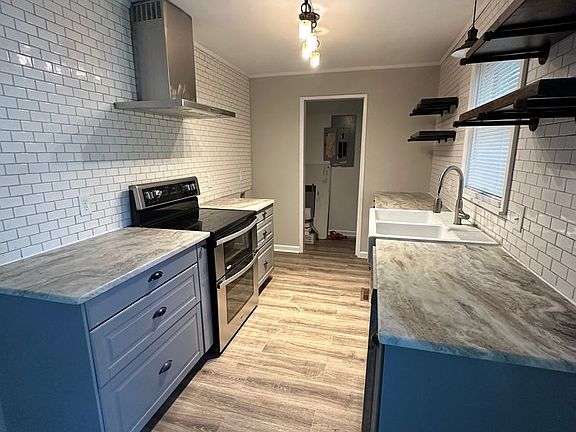 3rd image of 8119 Chrisbry Ln #1