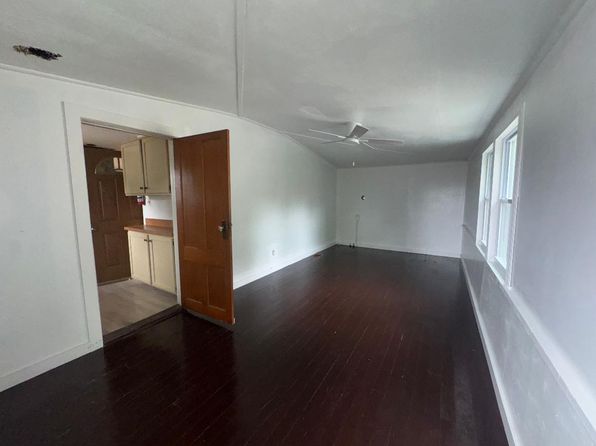 86 Main St #2
