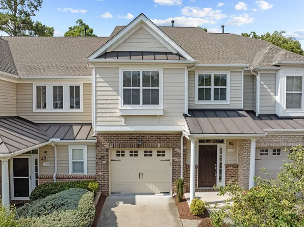 1026 Kingston Grove Dr, Cary, NC 27519