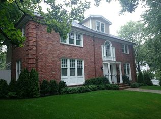 312 Dean Rd, Brookline, MA 02445