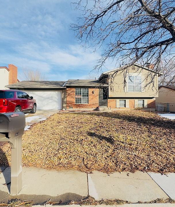 1st image of 2635 Prescott Cir E
