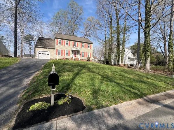 14102 Hill Spring Dr, Chester, VA 23831