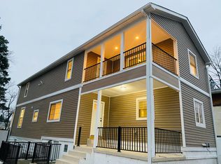 1003 N 7th Ave, Maywood, IL 60153