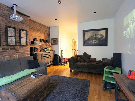 2nd image of 417 W 48th St APT 1E