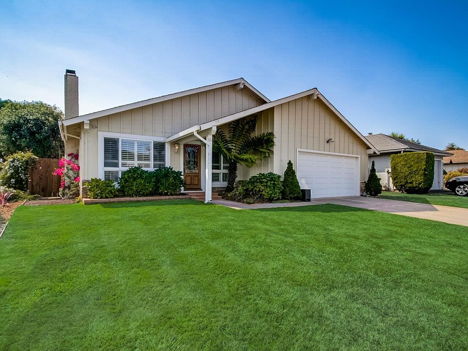 2nd image of 101 Bridgeport Dr