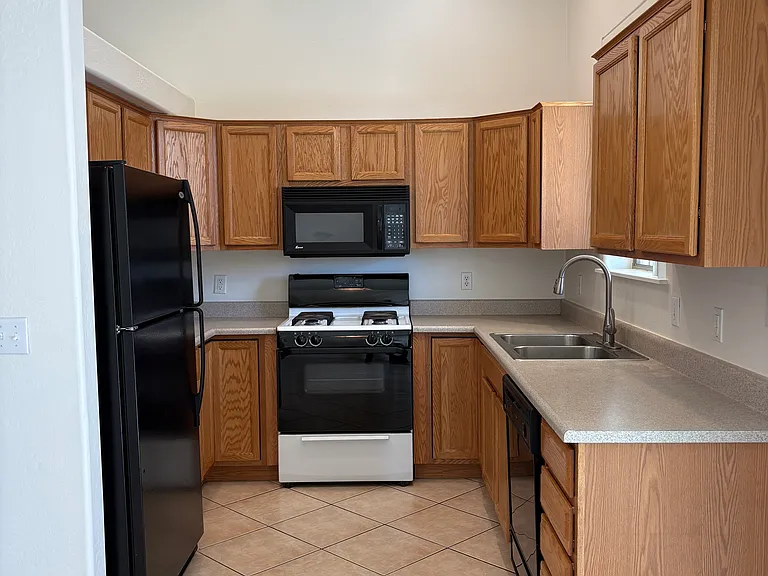 7622 E Horseshoe Ln #A — Photo 7