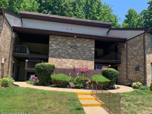 160 Cross Slope Ct UNIT B