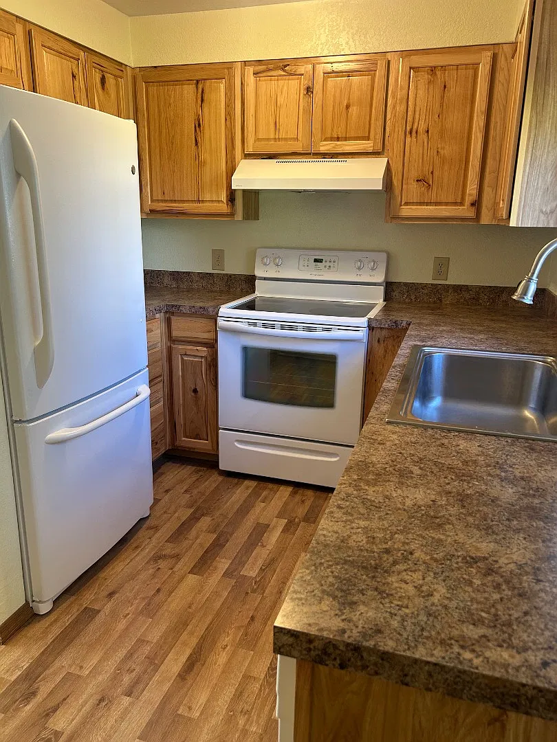 2805 Lowridge Ct - 2805 Lowridge Ct Unit #1 — Photo 2