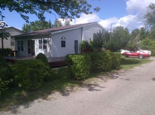1423 Roxford Ave, Waterford, MI