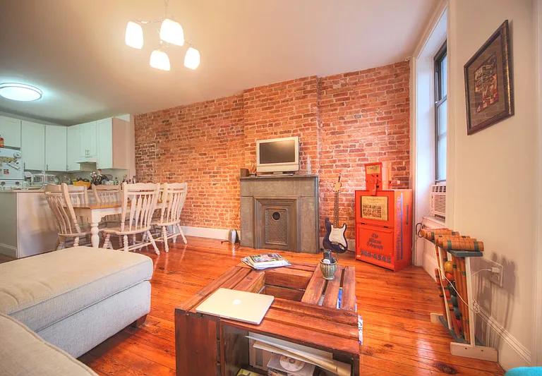 1504 8th Ave #2R — Photo 1