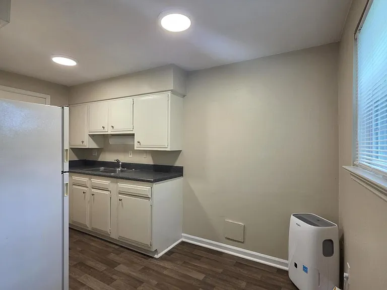 1571 Blanton Ave SE #3 — Photo 6