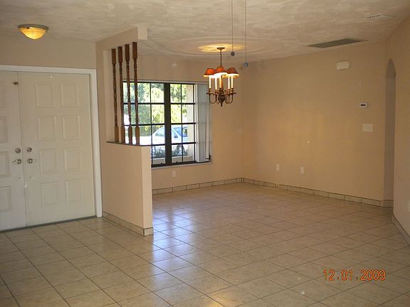 2nd image of 1806 SE 14th Ter