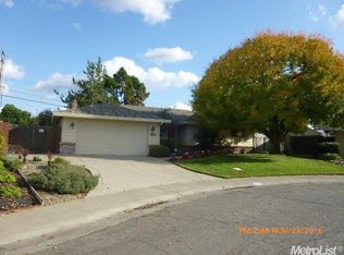 2040 Santa Lucia Way, Carmichael, CA 95608