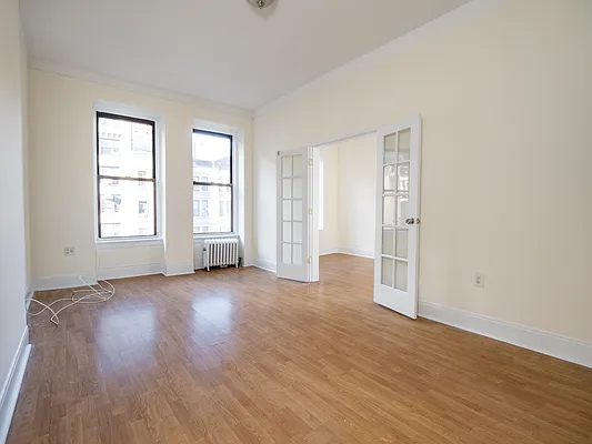 Rented by City Connections Realty | media 1