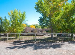 266 Rivera Ln, Corrales, NM 87048