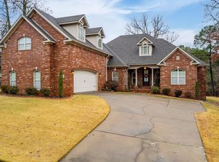 10 Marchwood Cv, Little Rock, AR 72210