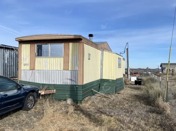 87227 Glitter Ln, Christmas Valley, OR 97641