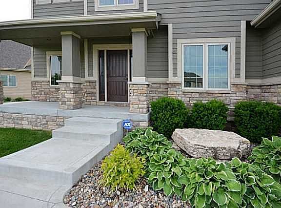 2nd image of 4704 NE Seneca Dr