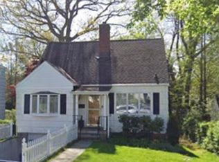 194 Johnson Rd, Scarsdale, NY 10583