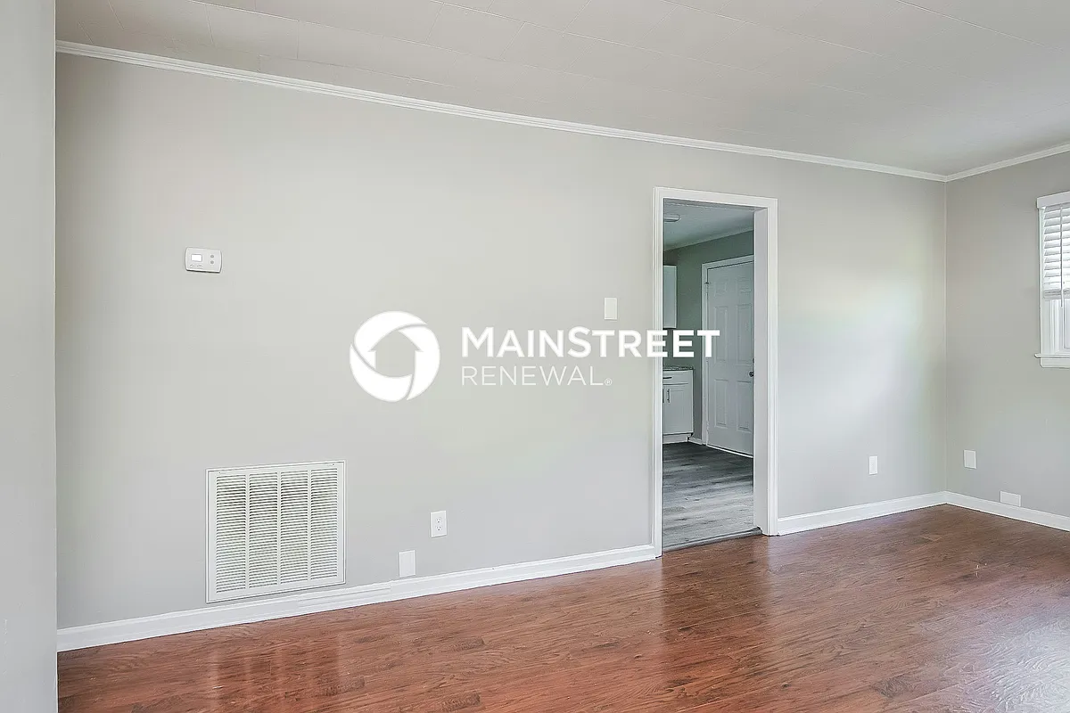 Living Room - 827 Elmira Ave