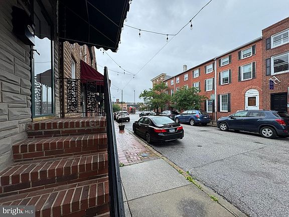 5th image of 1008 Stiles St