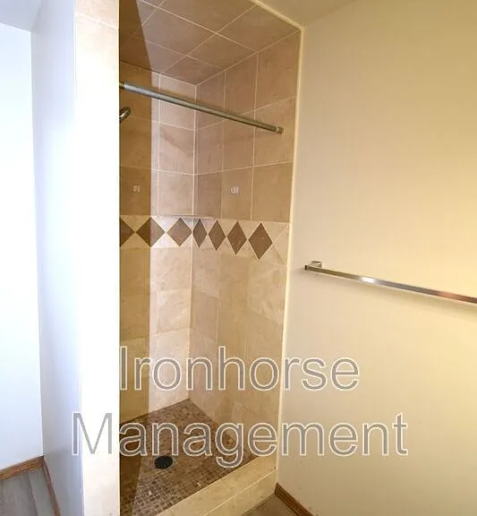 1712 W Olive St #46 — Photo 19