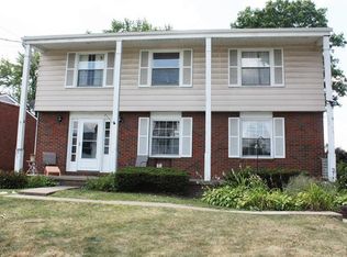 116 Conneaut Dr, Pittsburgh, PA 15239