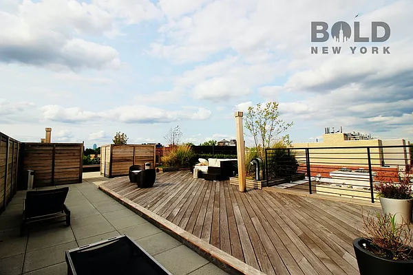 Rented by Bold Marketing | media 38