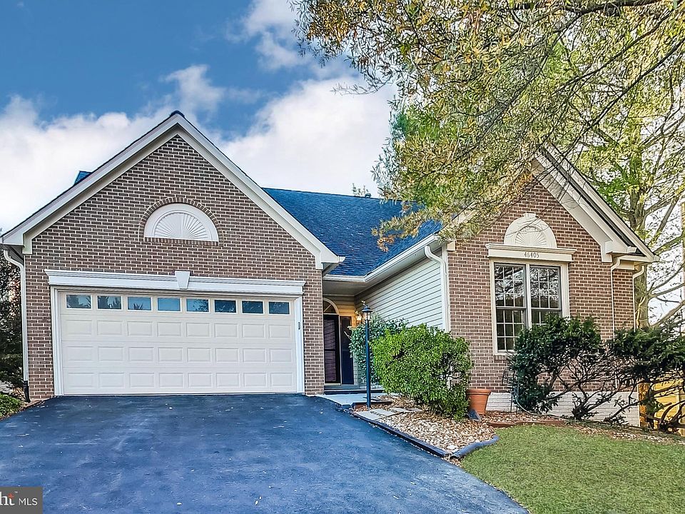 1st image of 46405 Woodlake Pl