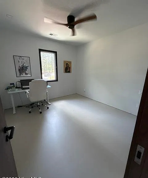 5 Lake Hills Rd — Photo 19