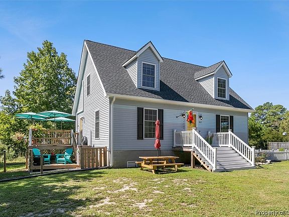 3rd image of 262 Pritchett Ave